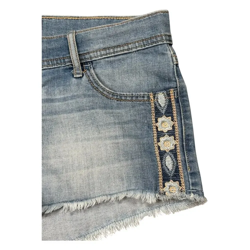 Hollister Low Rise Short Shorts Denim Women's 9/29 Embroidered Y2K Cuttoff Boho - Picture 3 of 8